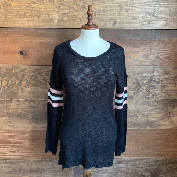 Pink Rose Sweaters - Pink Rose Black Tunic Sweater